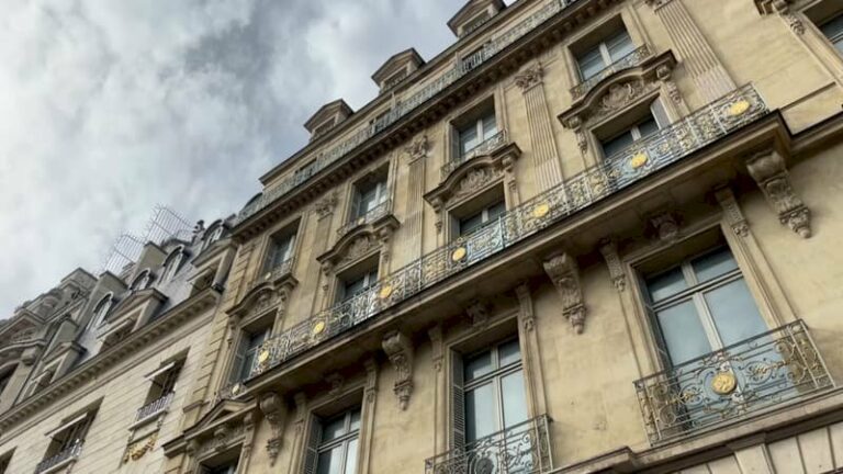 paris:-un-elu-propose-un-« airbnb-de-la-solidarite »-pour-accueillir-des-personnes-sans-abri-chez-soi