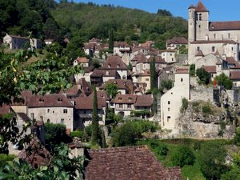 tourisme-en-occitanie-:-« avec-222-millions-de-nuitees,-2023-est-une-nouvelle-annee-record »-selon-vincent-garel,-president-du-comite-regional