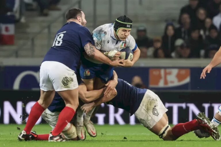 rugby-:-match-nul-pour-le-xv-de-france-face-a-l’italie-au-stade-pierre-mauroy
