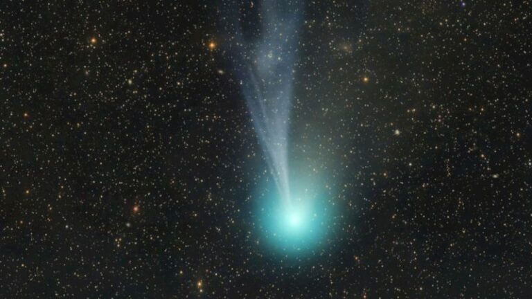 la-comete-du-diable-pourrait-devenir-visible-a-l’oeil-nu-des-mars-2024