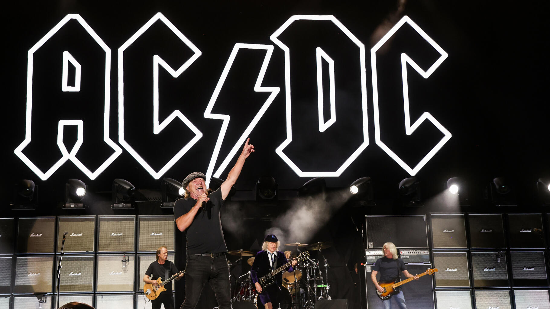  Le groupe AC/DC de retour en France pour un concert à l’hippodrome de ParisLongchamp juste après les JO  