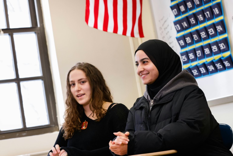 Belle initiative: Deux lycéennes américaines créent un dialogue entre juifs et musulmans