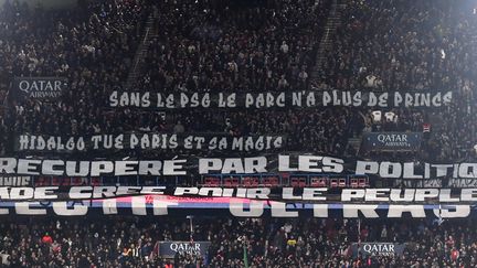 Football : la mairie de Paris va saisir la Ligue de football professionnel et la justice après des insultes entendues lors du match PSG-Lille