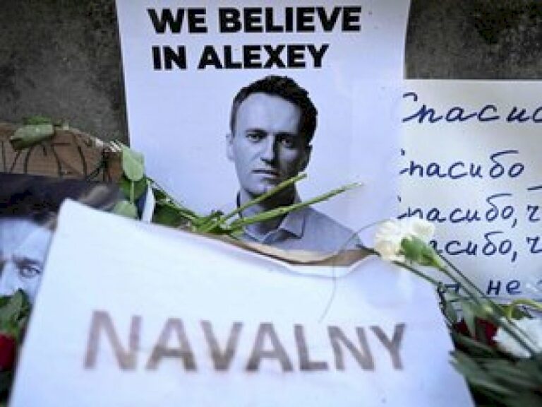 direct.-guerre-en-ukraine-:-alexei-navalny-doit-etre-enterre-dans-un-cimetiere-de-moscou-ce-vendredi