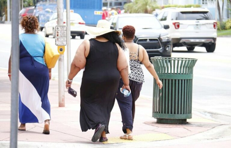 obesite :-discours-medical,-culture-de-la-minceur-et-cliches-degradants…-pourquoi,-au-fond,-on-est-tous-grossophobes ?